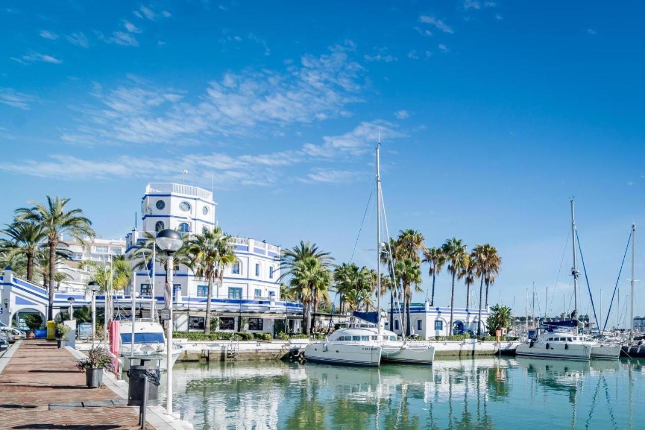 Mesas Homes Luxury 4 Bed Near The Sea And Port Appartement Estepona